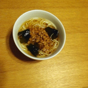 納豆そうめん汁